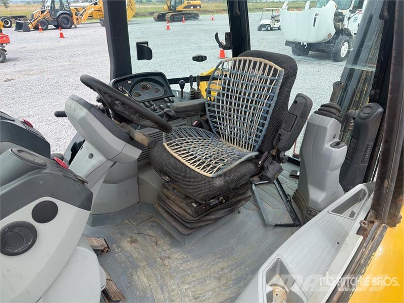 CAT 430E Εκσκαφείς Φορτωτές τύπου JCB