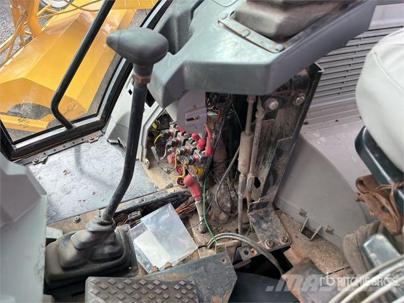 CAT 430E Utovarni rovokopači