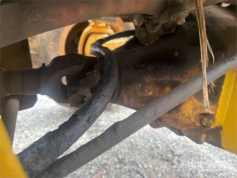 CAT 430E Εκσκαφείς Φορτωτές τύπου JCB