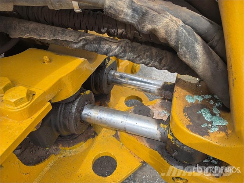 CAT 430E Tractopelle