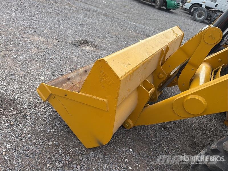 CAT 430E Utovarni rovokopači