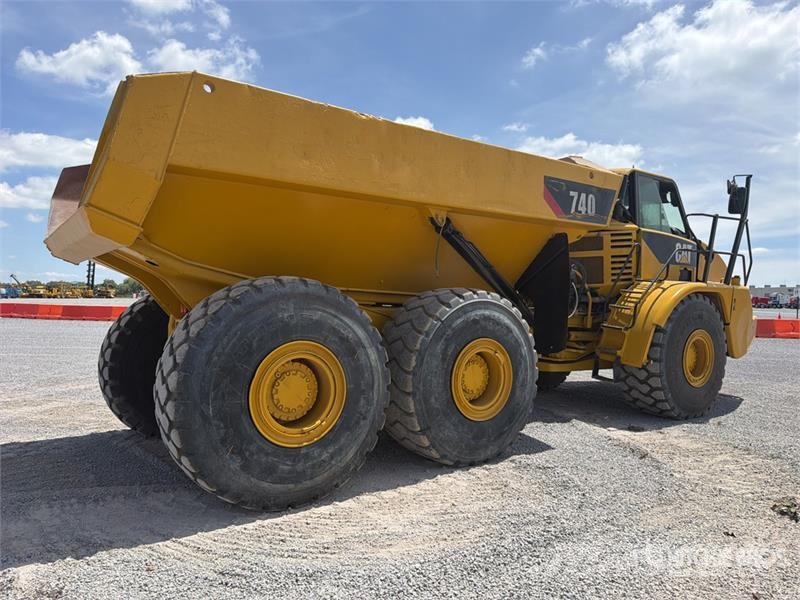 CAT 740 Camiones articulados