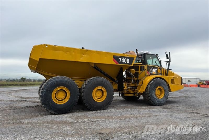 CAT 740B Σπαστό Dump Truck ADT