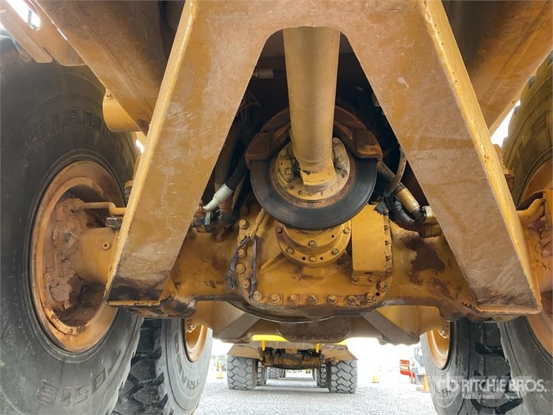 CAT 740B Σπαστό Dump Truck ADT