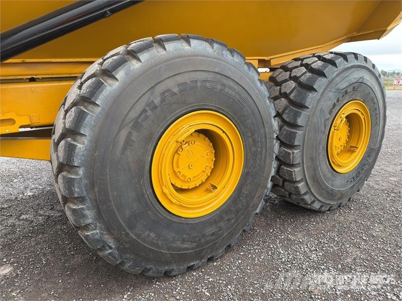 CAT 740B Σπαστό Dump Truck ADT