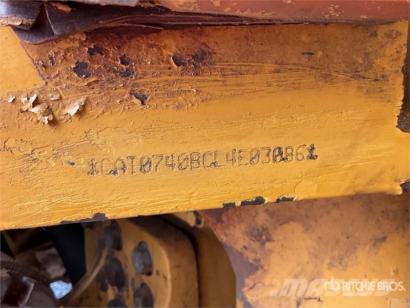 CAT 740B Σπαστό Dump Truck ADT