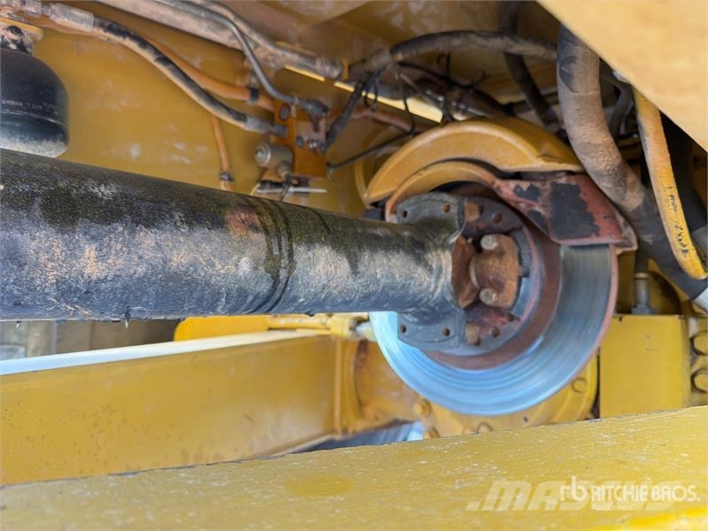 CAT 740B Σπαστό Dump Truck ADT
