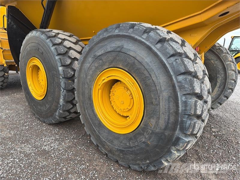 CAT 740B Σπαστό Dump Truck ADT