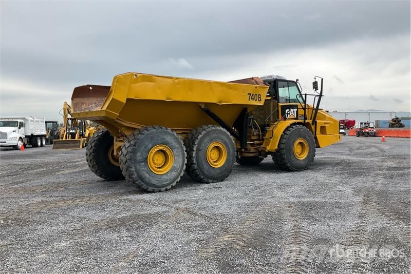 CAT 740B Σπαστό Dump Truck ADT