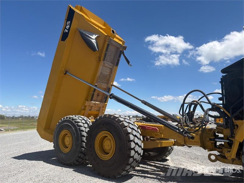 CAT 740B 연결식 홀러