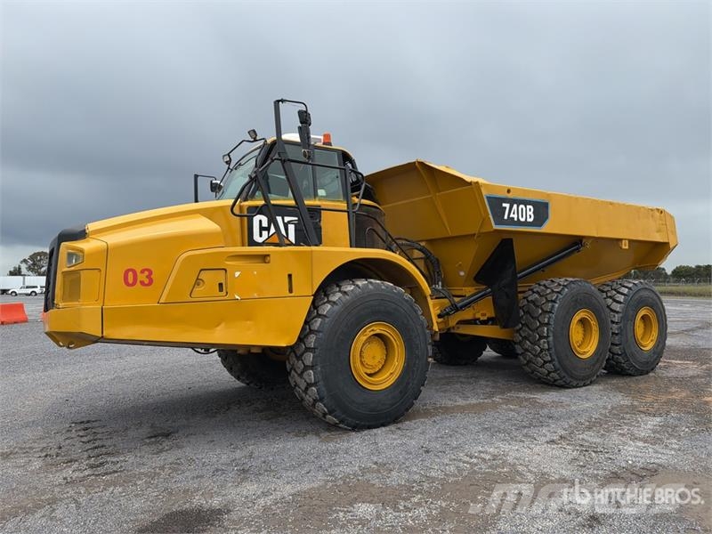 CAT 740B Σπαστό Dump Truck ADT