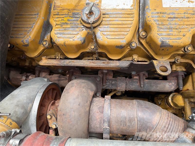 CAT 740B Σπαστό Dump Truck ADT