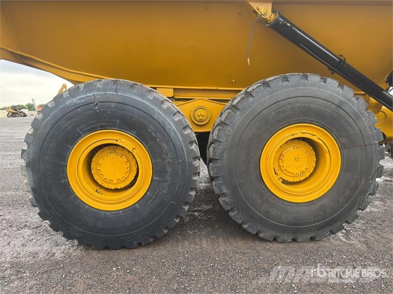 CAT 740B Σπαστό Dump Truck ADT