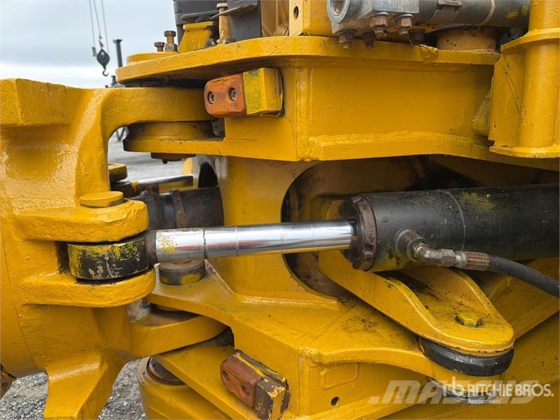 CAT 740B Σπαστό Dump Truck ADT