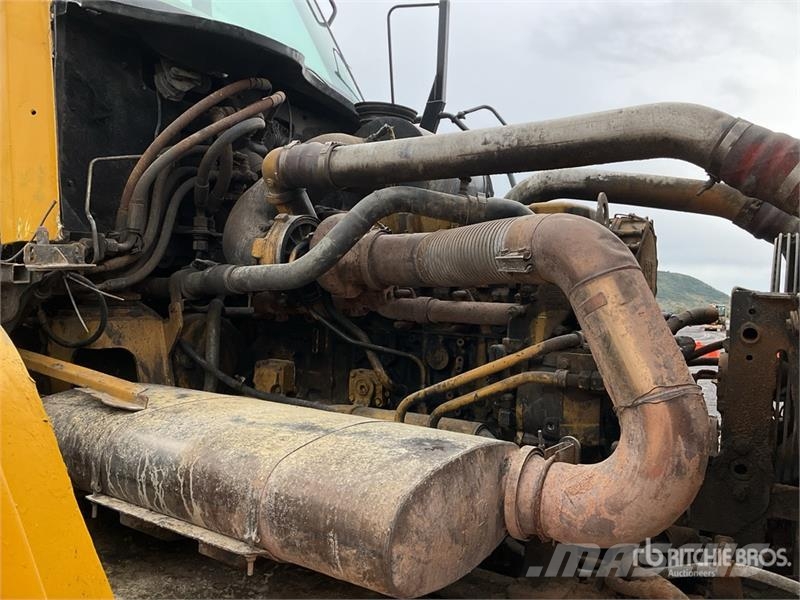 CAT 740B Σπαστό Dump Truck ADT