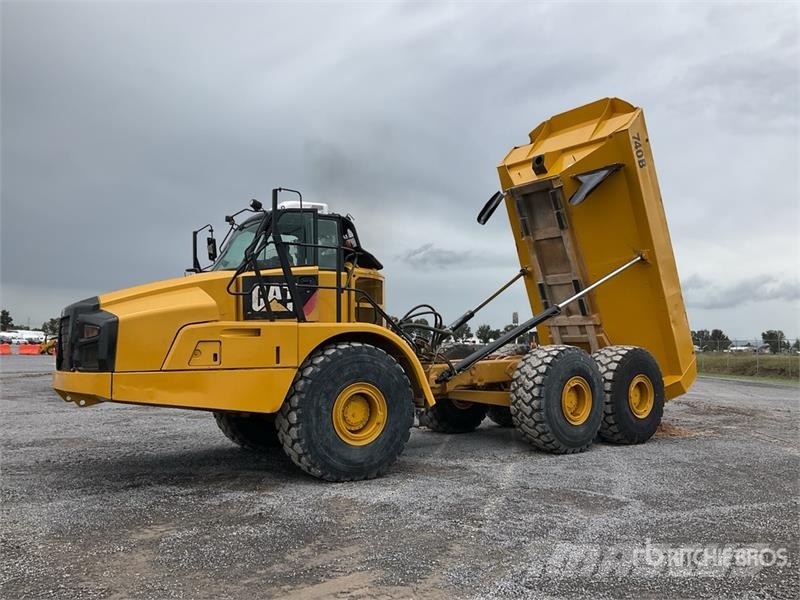 CAT 740B Σπαστό Dump Truck ADT