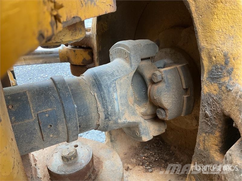 CAT 740B Σπαστό Dump Truck ADT