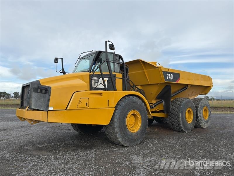 CAT 740B Caminhão basculante articulado ADT