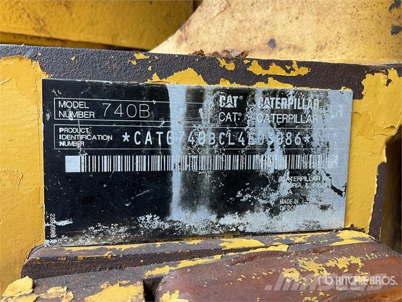 CAT 740B Σπαστό Dump Truck ADT