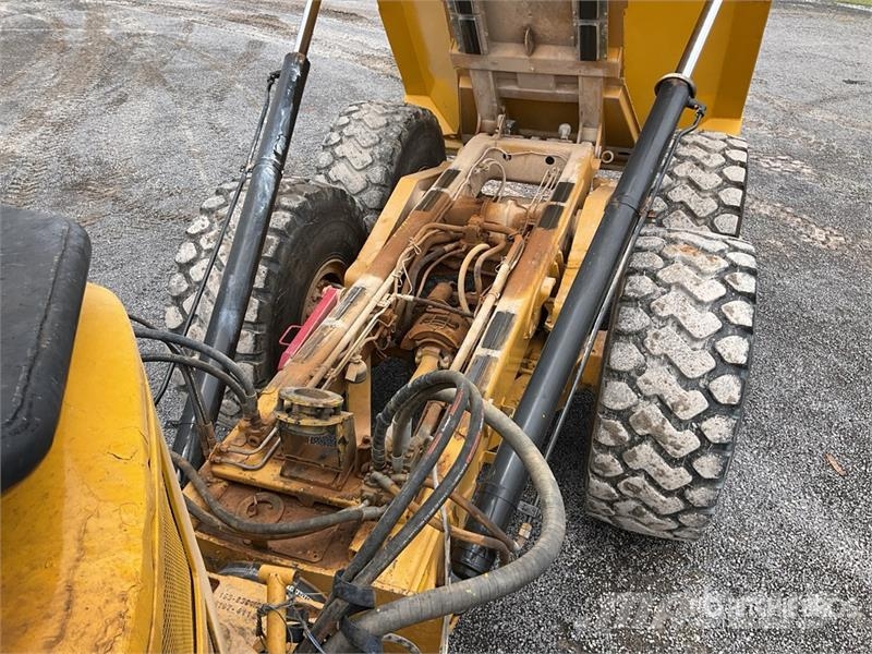 CAT 740B Σπαστό Dump Truck ADT