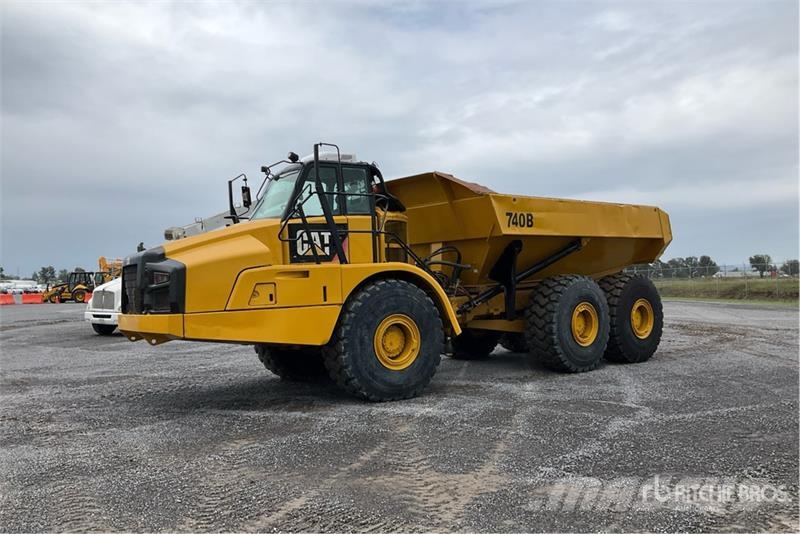 CAT 740B Σπαστό Dump Truck ADT