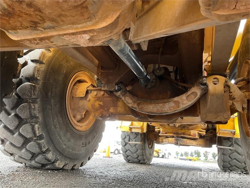 CAT 740B Σπαστό Dump Truck ADT