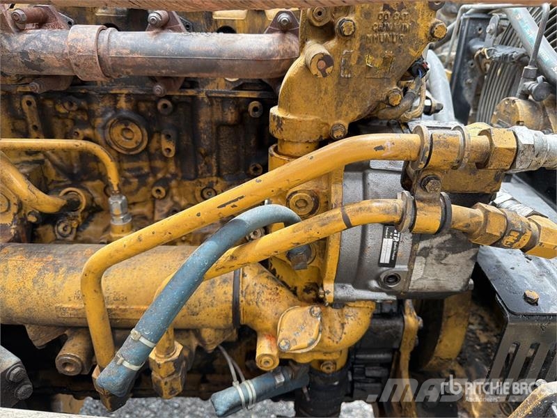 CAT 740B Σπαστό Dump Truck ADT