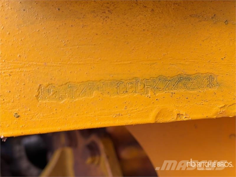 CAT 745C Zglobni demperi
