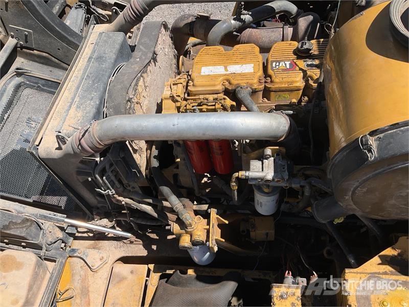 CAT 745C 연결식 홀러