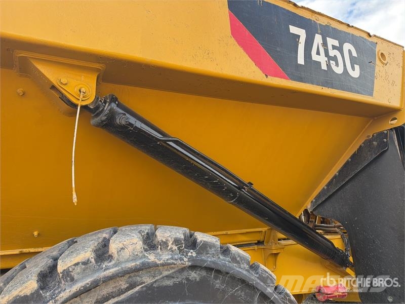 CAT 745C Camiões articulados