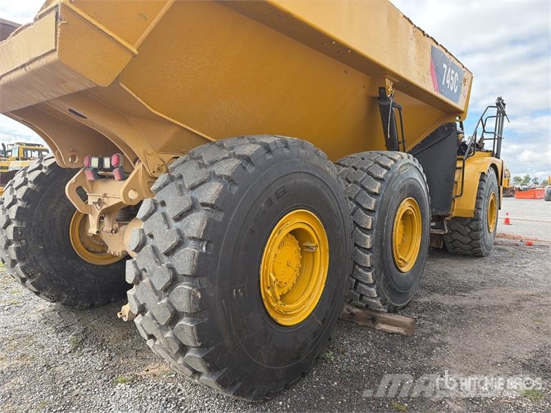 CAT 745C Camiões articulados