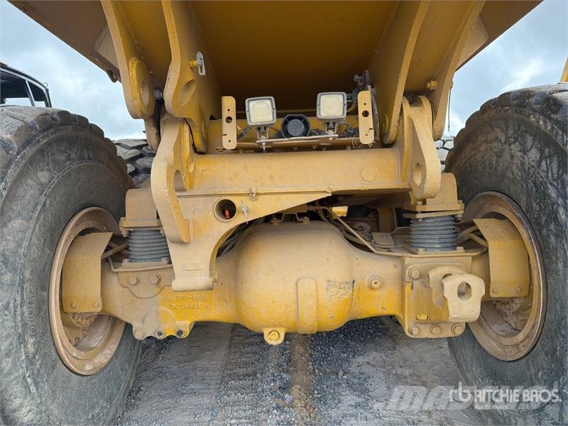 CAT 745C Zglobni demperi
