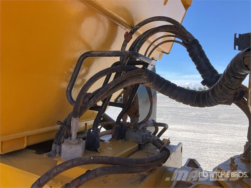 CAT 745C Terrængående lastbiler