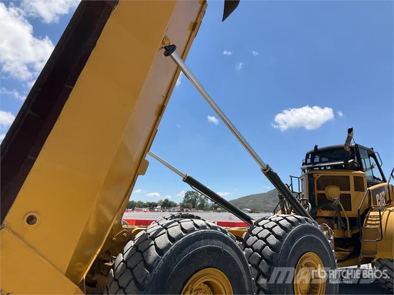CAT 745C 연결식 홀러