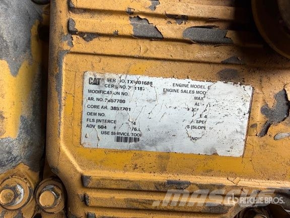 CAT 745C Zglobni damperi