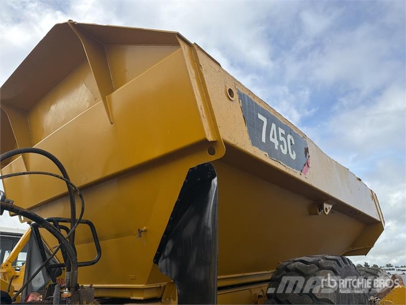 CAT 745C Zglobni demperi