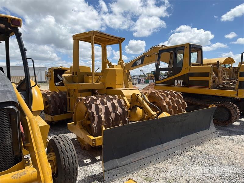 CAT 815 Ущільнювачі грунту