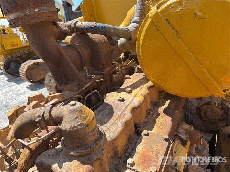 CAT 815 Ущільнювачі грунту