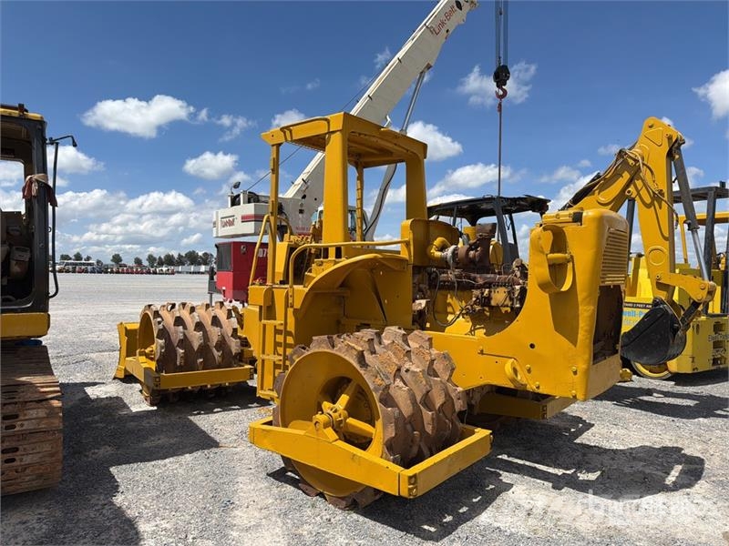 CAT 815 Ущільнювачі грунту