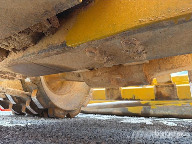 CAT 815F Ущільнювачі грунту