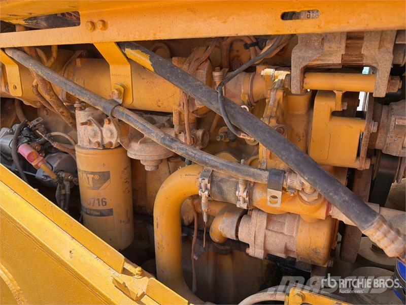 CAT 815F Ущільнювачі грунту