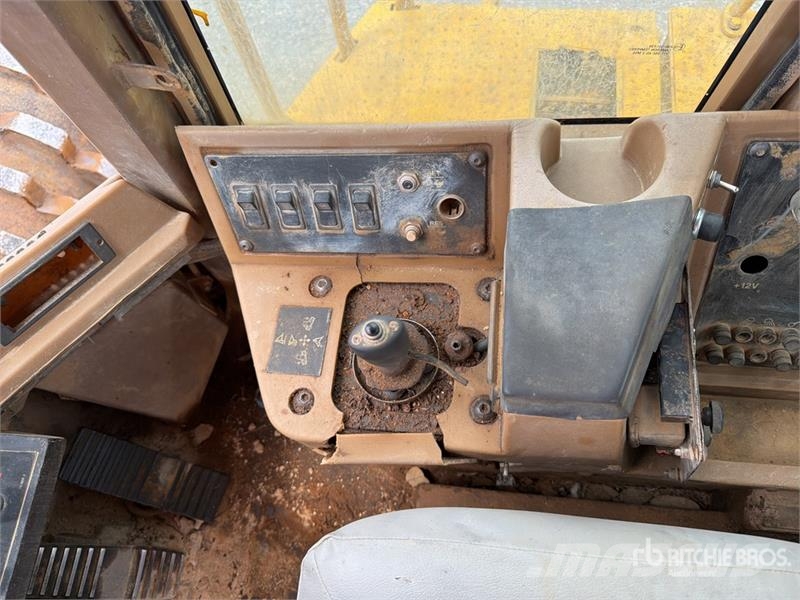 CAT 815F Ущільнювачі грунту