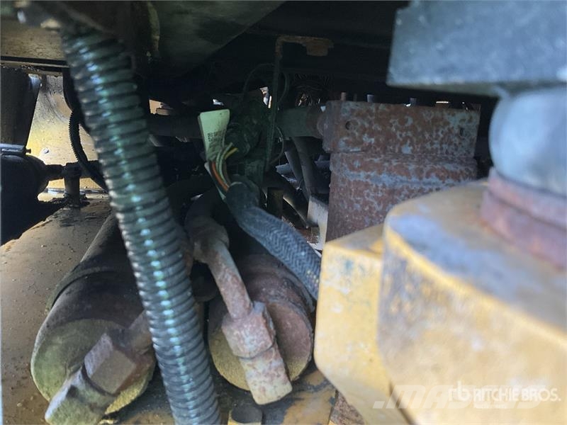 CAT 930K Kolesni nakladalci