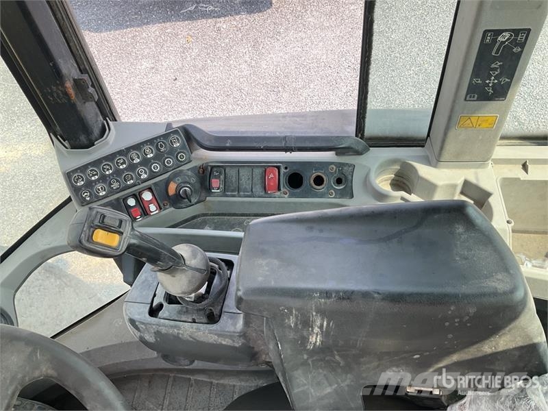 CAT 930K Cargadoras sobre ruedas