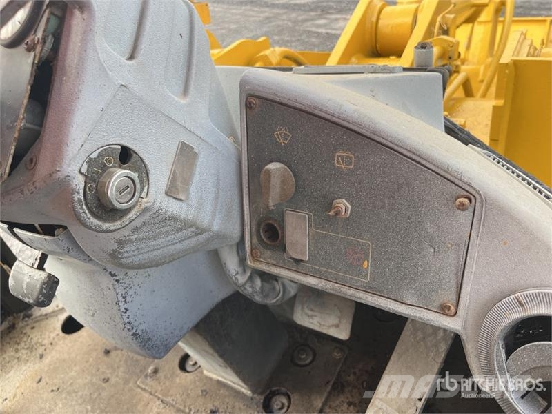 CAT 938G Cargador sobre Neumaticos (INOPERABLE) / Whee Kolesni nakladalci