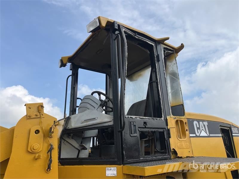 CAT 938G Cargador sobre Neumaticos (INOPERABLE) / Whee Kolesni nakladalci