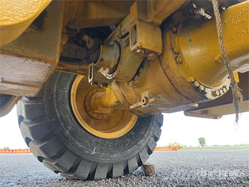 CAT 938G Cargador sobre Neumaticos (INOPERABLE) / Whee Kolesni nakladalci