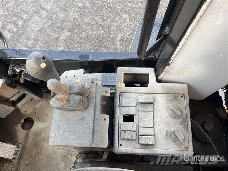 CAT 938G Cargador sobre Neumaticos (INOPERABLE) / Whee Kolesni nakladalci