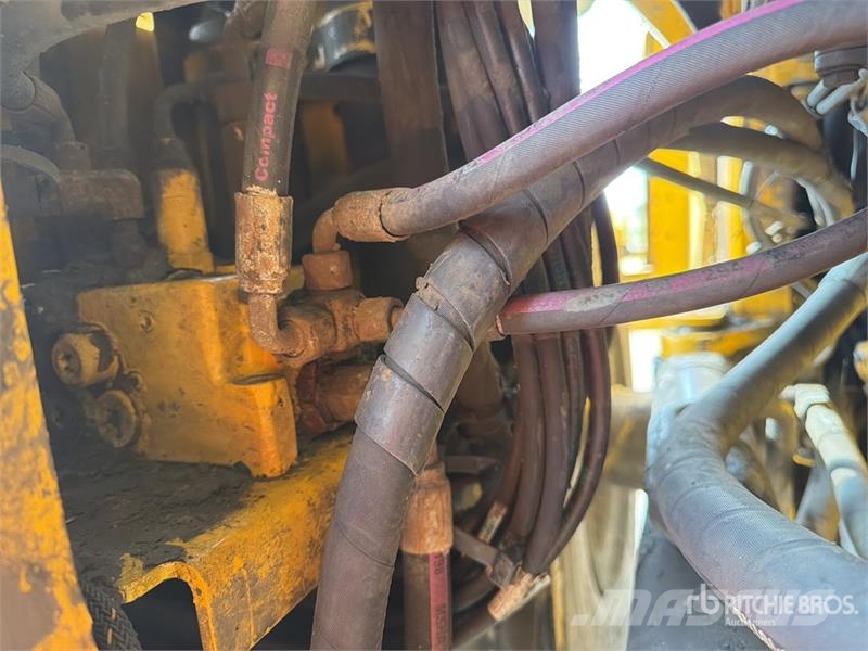 CAT 966 Cargador sobre Neumaticos / Wheel Loader Gumikerekes homlokrakodók