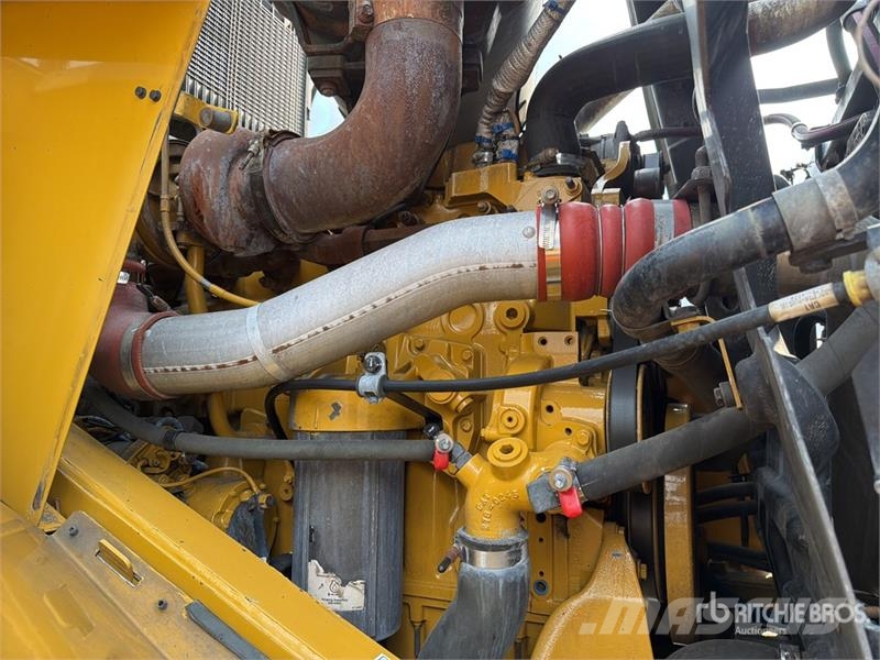 CAT 966 Cargador sobre Neumaticos / Wheel Loader Gumikerekes homlokrakodók
